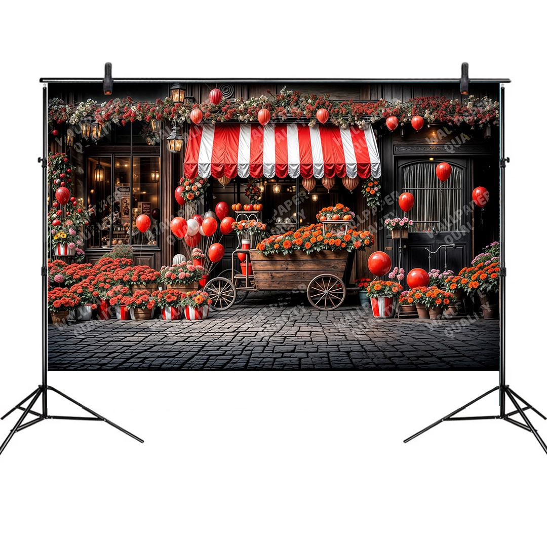 Kırmızı Balonlar Canlı Çiçekler ve Nostaljik Fenerlerler Fon Kumaş