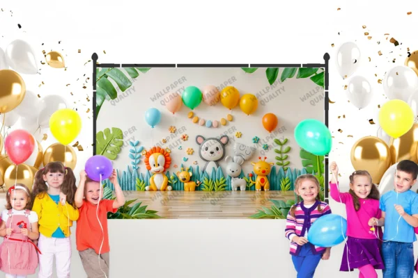 Neşeli Hayvanların Sevimli Oyuncakları ve Eğlenceli Balonları Fon Kumaş