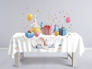 Uçan Zürafa ile Hayallerin Ötesine masa örtüsü