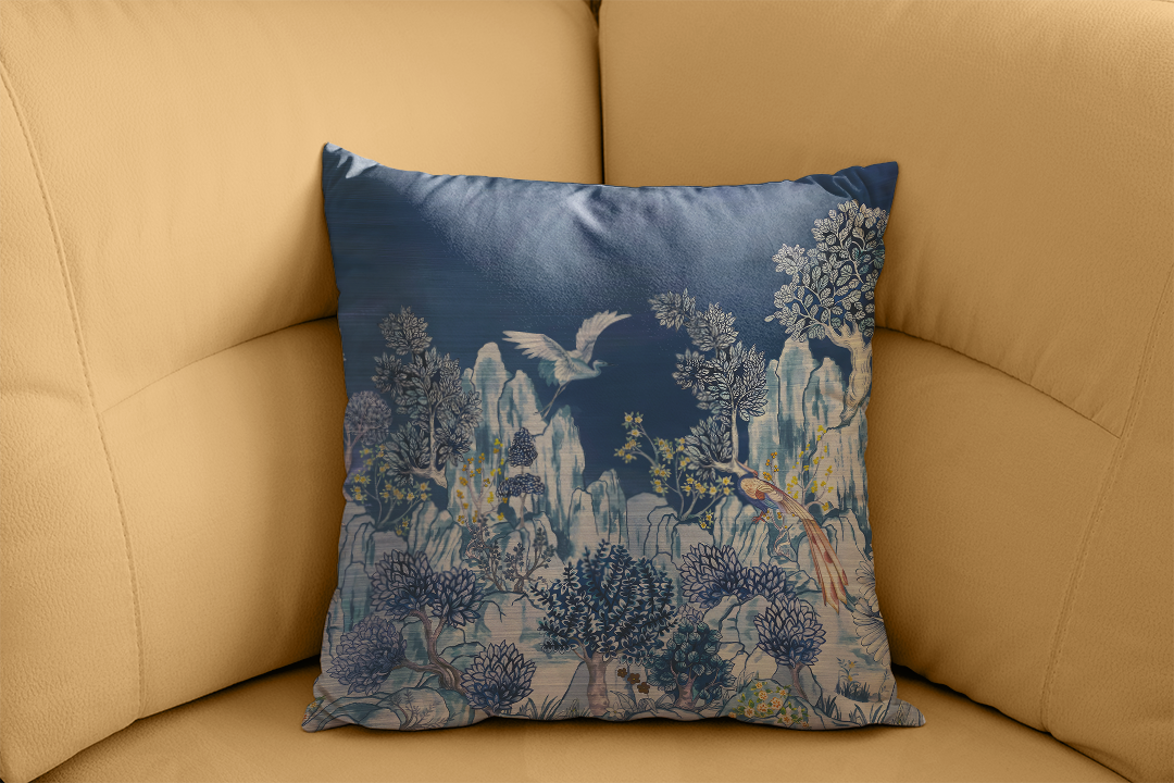 Zarif Kuşların Dansı ve Doğanın Büyülü Orman Manzarası Kırlent