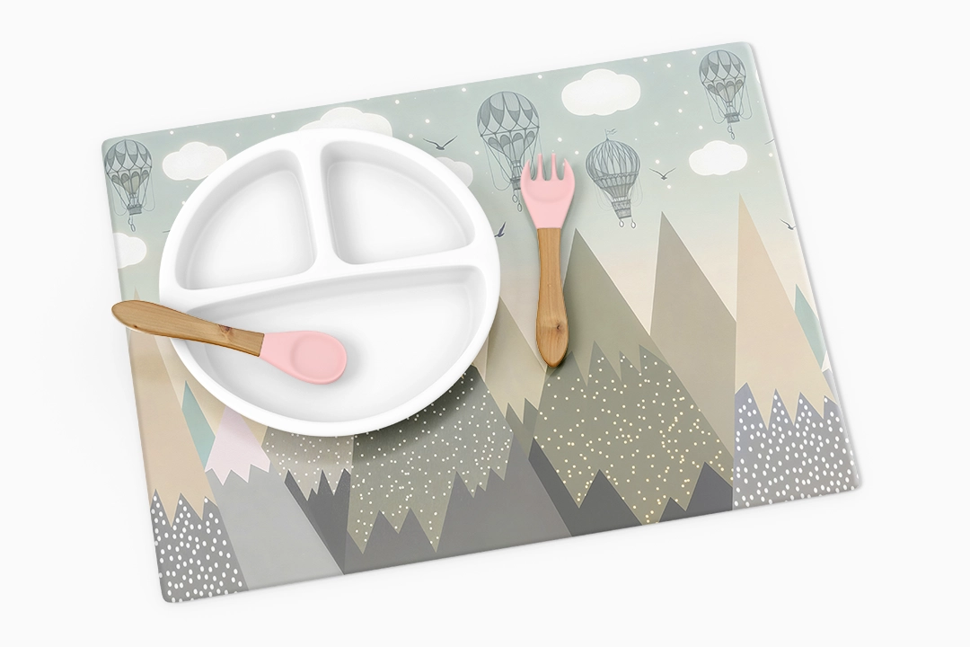 Dağların Üzerindeki Balonların Özgürlüğe Yolculuğu Amerikan Servis