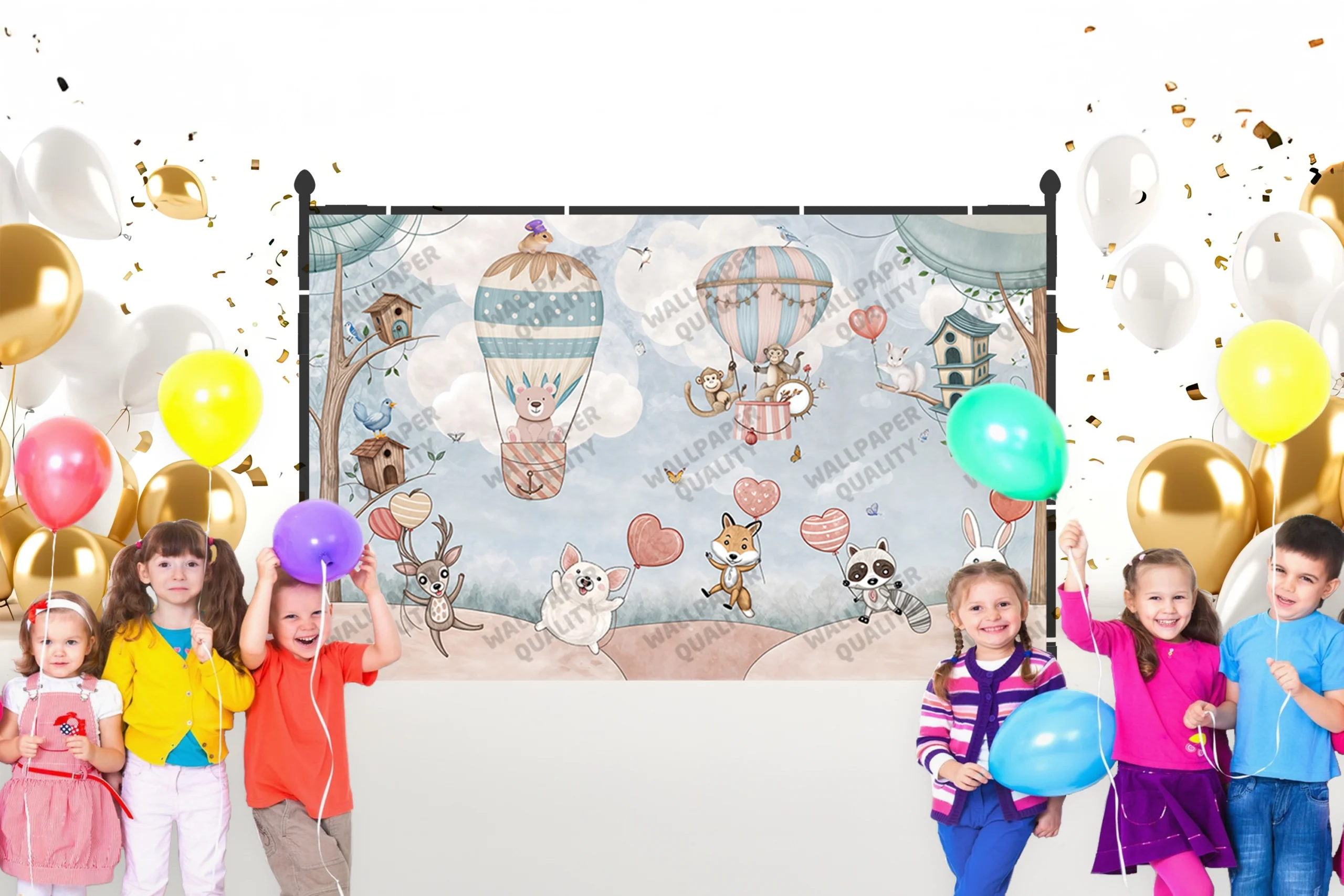 Gökyüzünün Masalsı Yolculuğu Sevimli Dostlarla Bulutların Arasında Süzülen Neşe Fon Kumaş