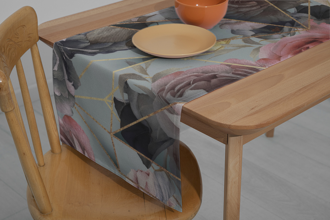 Gül Buketinin Geometrik Dansı Runner