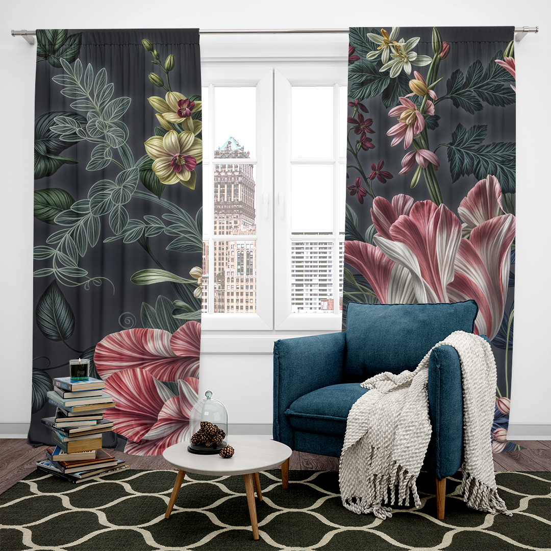 Koyu Tuvalde Açan Çiçeklerin Büyülü Dansı Fon Perde