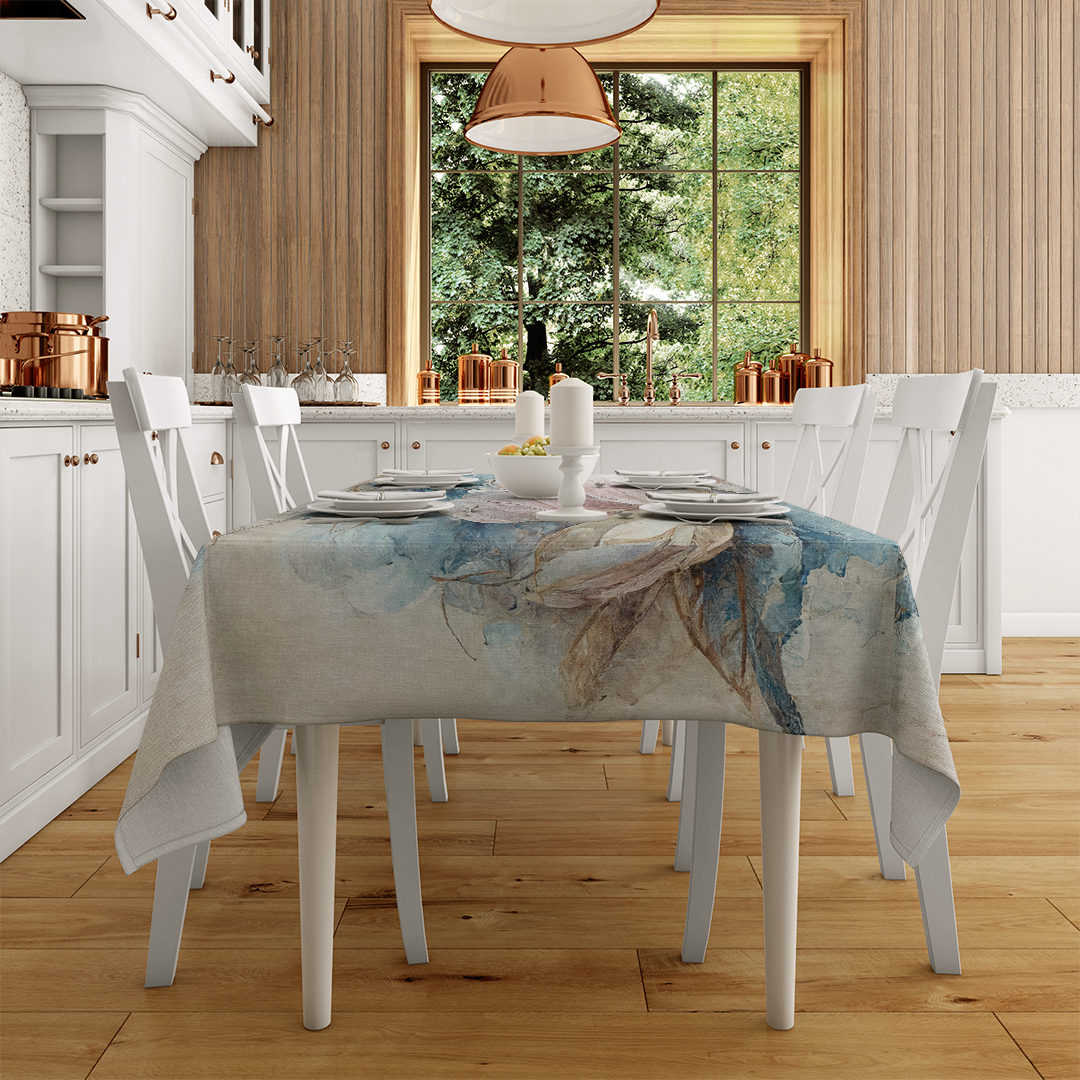 Narin Pastel Çiçeklerin Huzur Veren Rahatlığı Masa Örtüsü