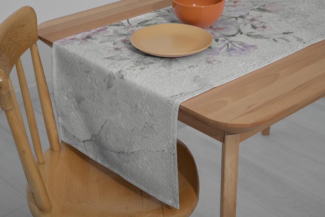 Pembe Şakayık Buketiyle Nostaljik Bahar Esintisi Runner