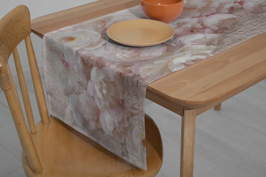 Pembe Şakayıkların Rüyası Runner