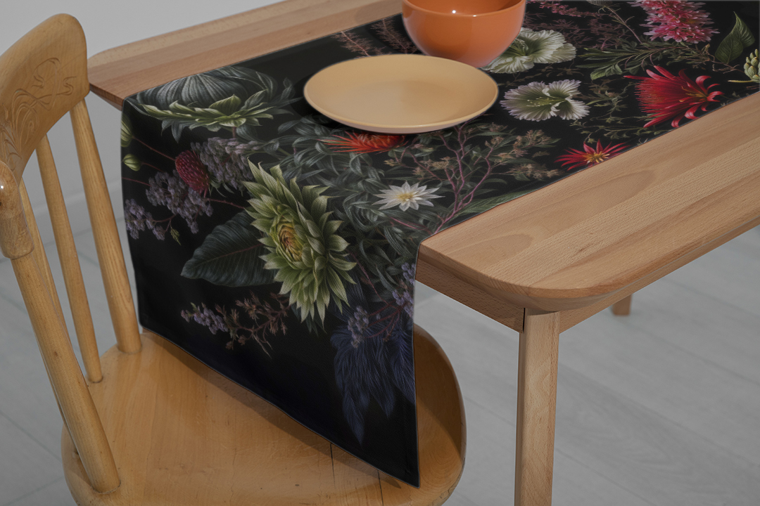 Tropik Bir Bahçenin Enerjisi ve Coşkusu Runner