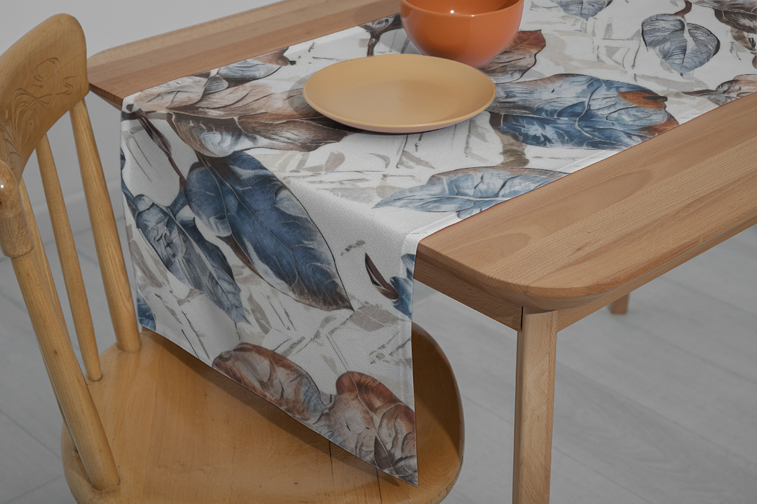 Yaprakların Gizemli Dünyası Giriş Runner